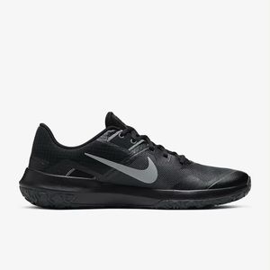 NWT Men’s Running Shoes Nike Varsity Compete TR 3 Grey/Black/Smoke Grey size 11